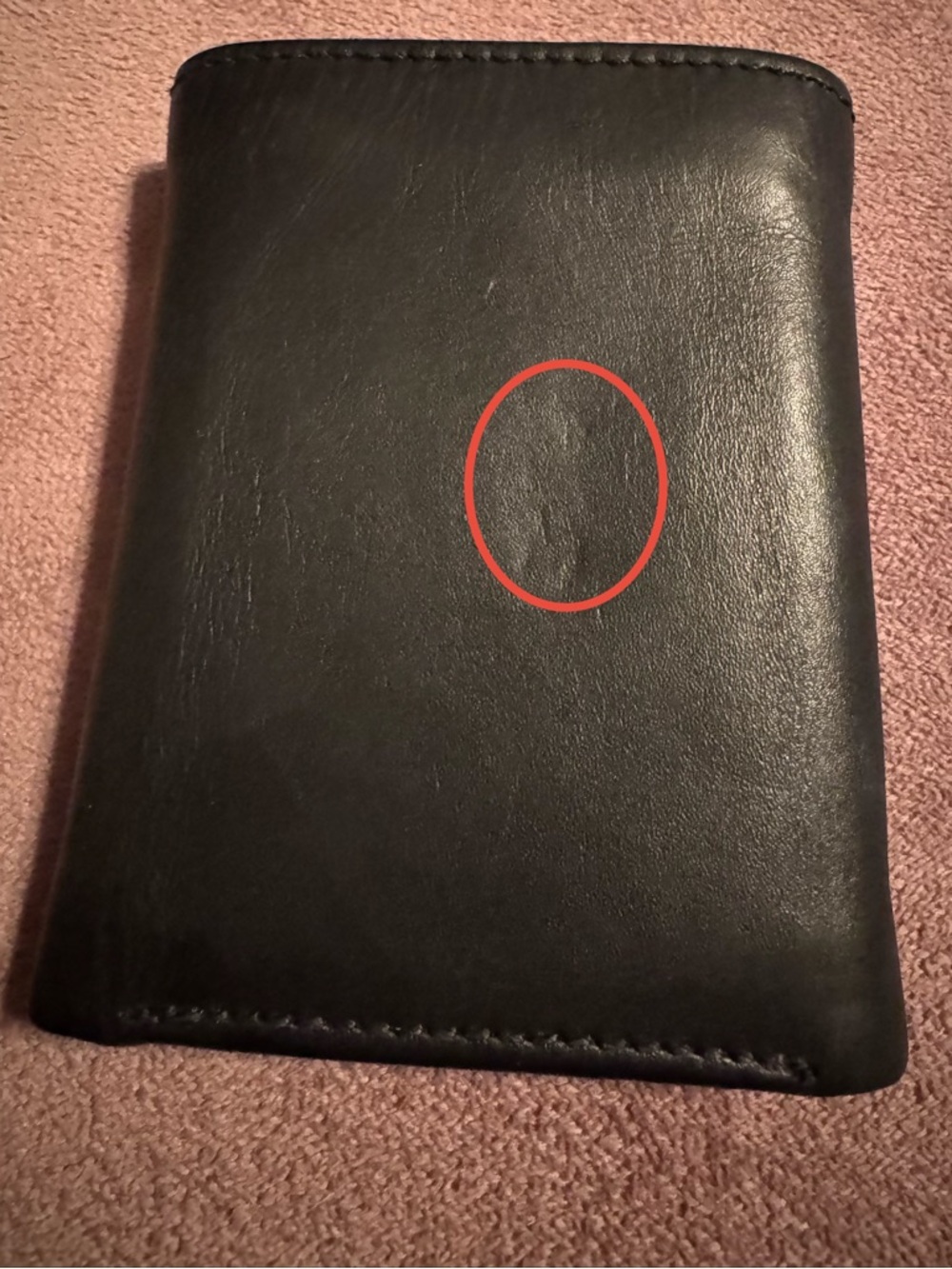 Dakota Black Leather Trifold Wallet - Picture 15 of 15